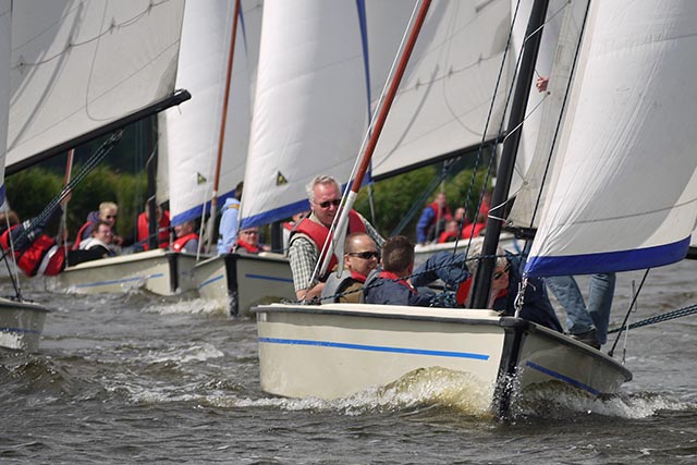 zeilregatta op het Uitgeestermeer